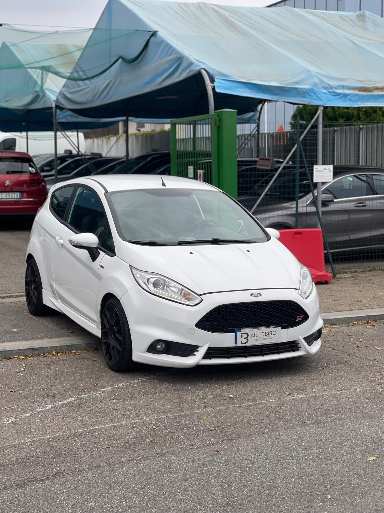 Ford Fiesta 1.6 182CV 3 porte ST