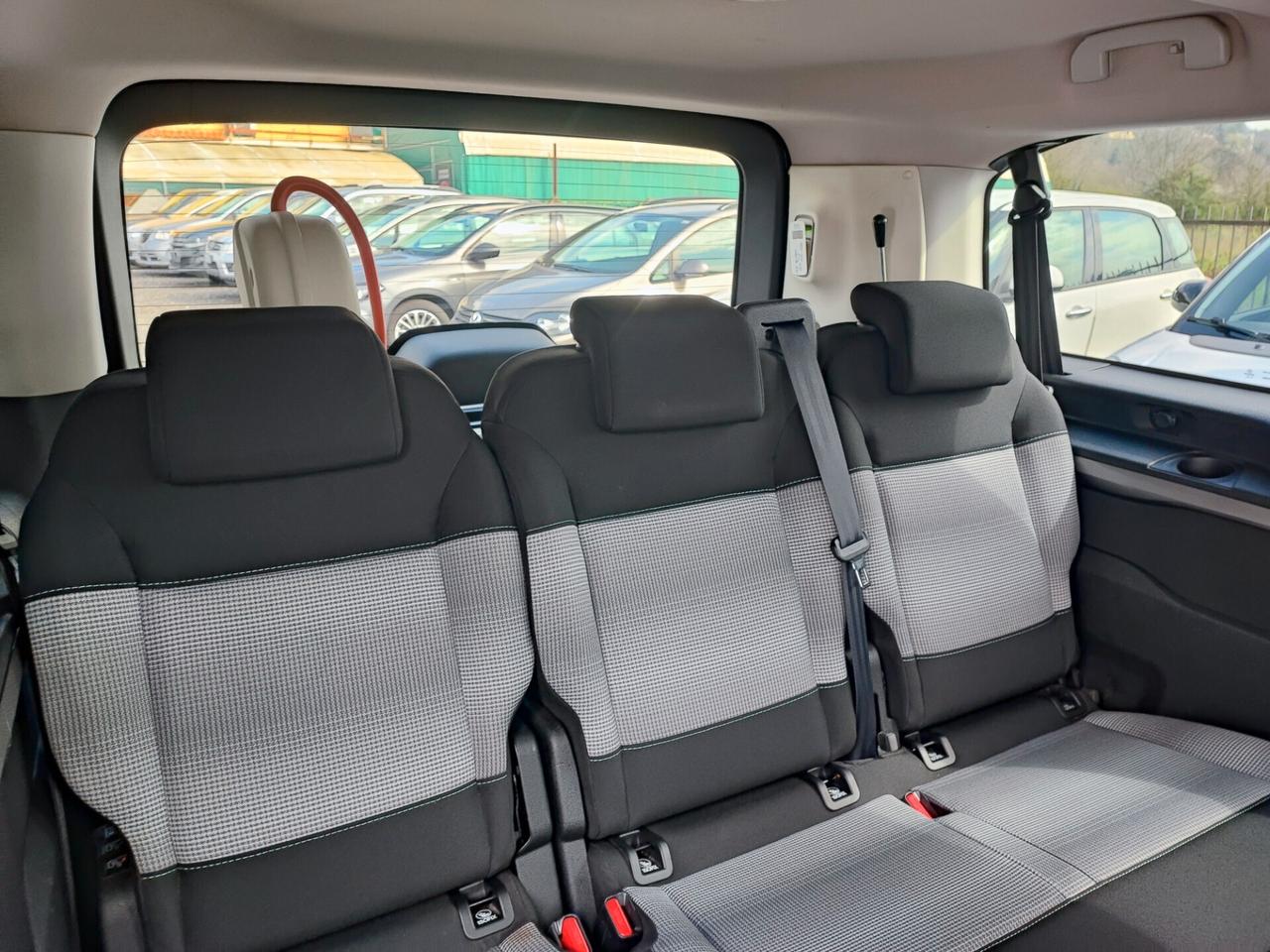 Citroen Spacetourer 9 POSTI CON SOLLEVATORE/PEDANA PER DISABILI