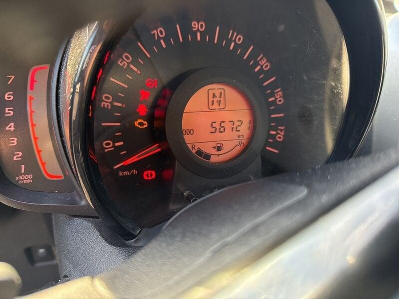 Toyota Aygo Aygo 1.0 VVT-i 69 CV 5 porte x-business MMT IVA ESPOSTA COMPRESA