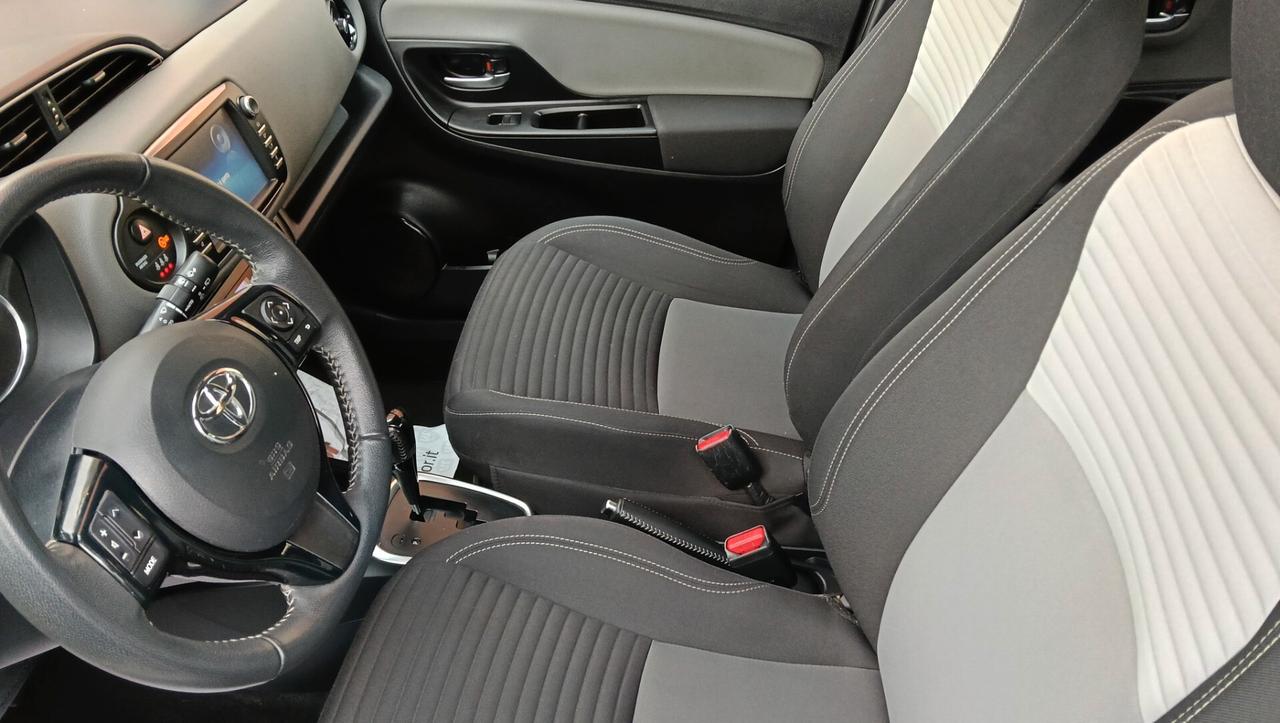 TOYOTA YARIS 1.5 HYBRID-AUTO-PREZZO PROMO!