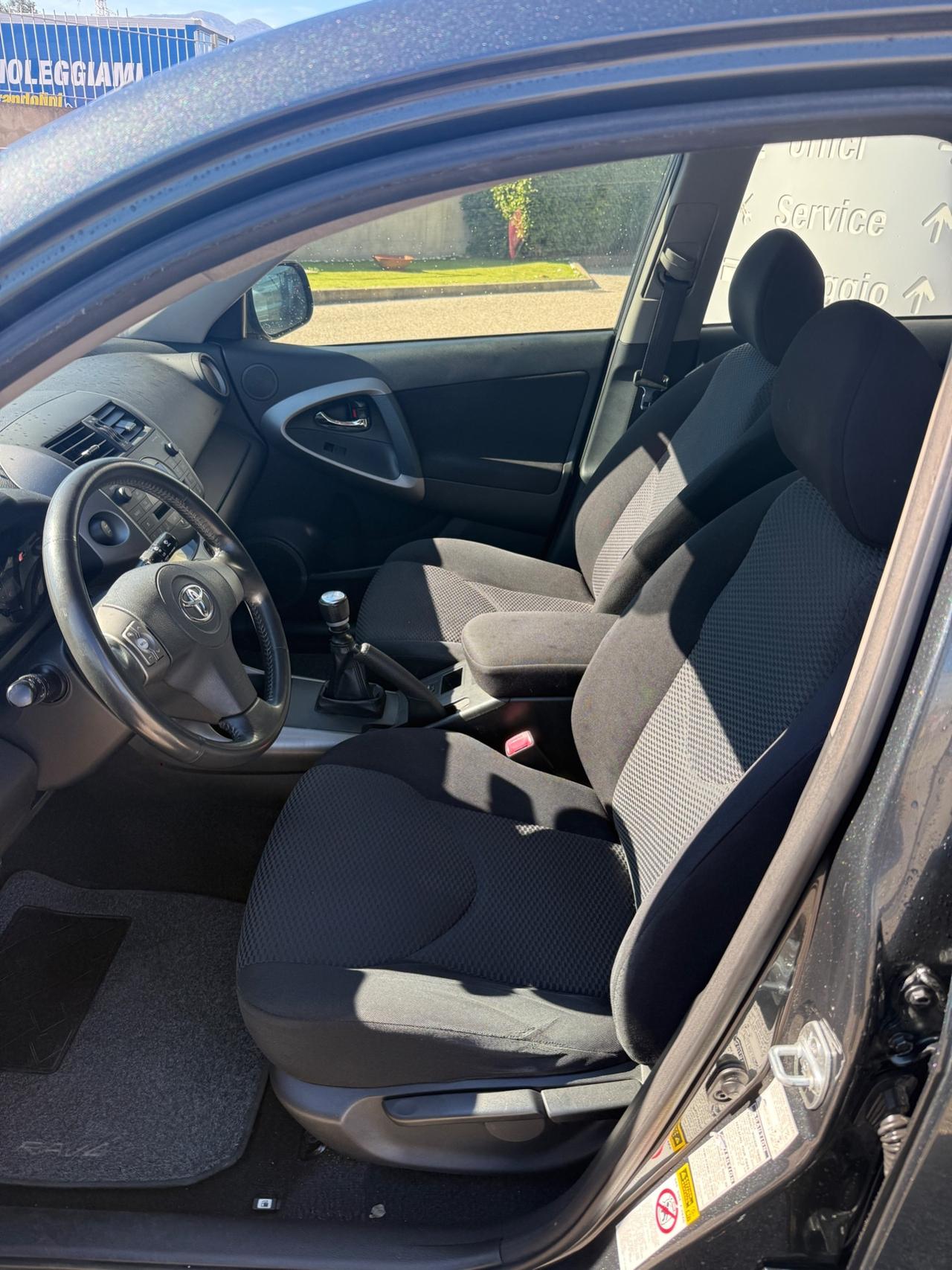 Toyota RAV 4 RAV4 2.2 D-4D 136 CV Sol my06"