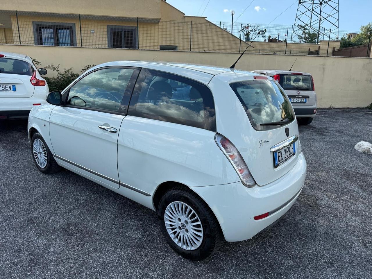 Lancia Ypsilon 1.2 69 CV 5 porte GPL Ecochic Gold