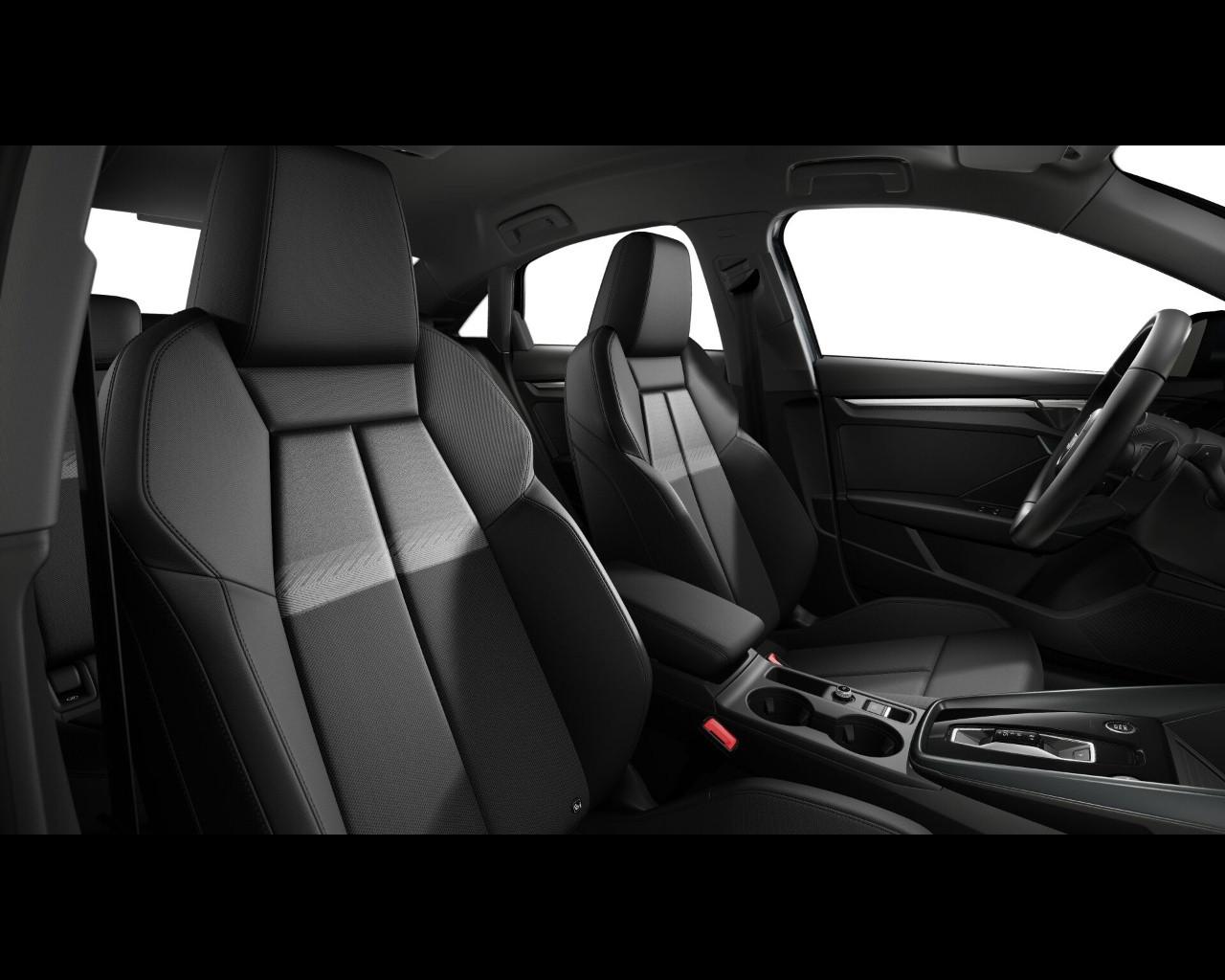 AUDI Audi A3 Sedan Business Advanced TFSI 85 kW S tronic