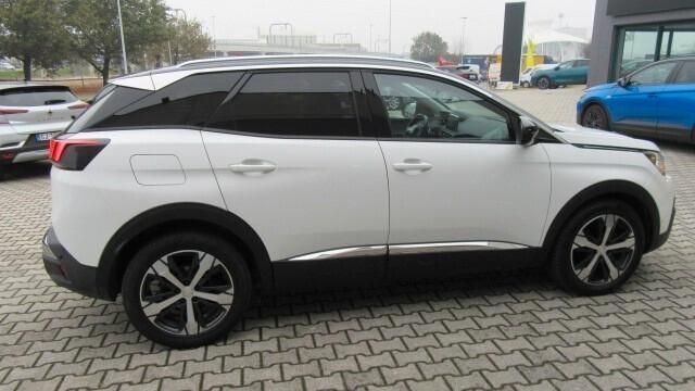 Peugeot 3008 BlueHDi 120 EAT6 S&S Allure