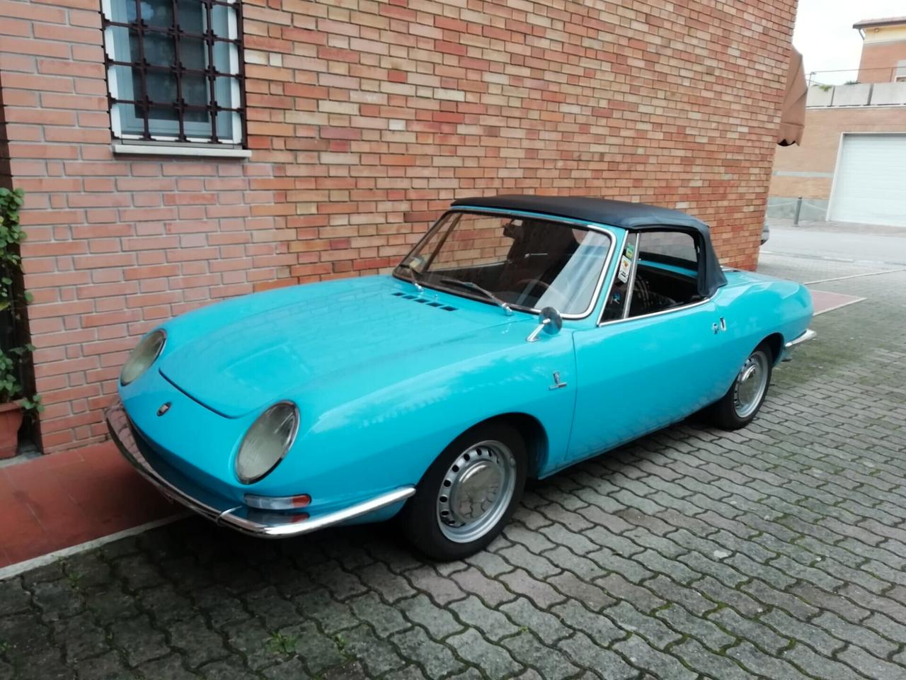 Fiat 850 SPORT SPIDER BERTONE