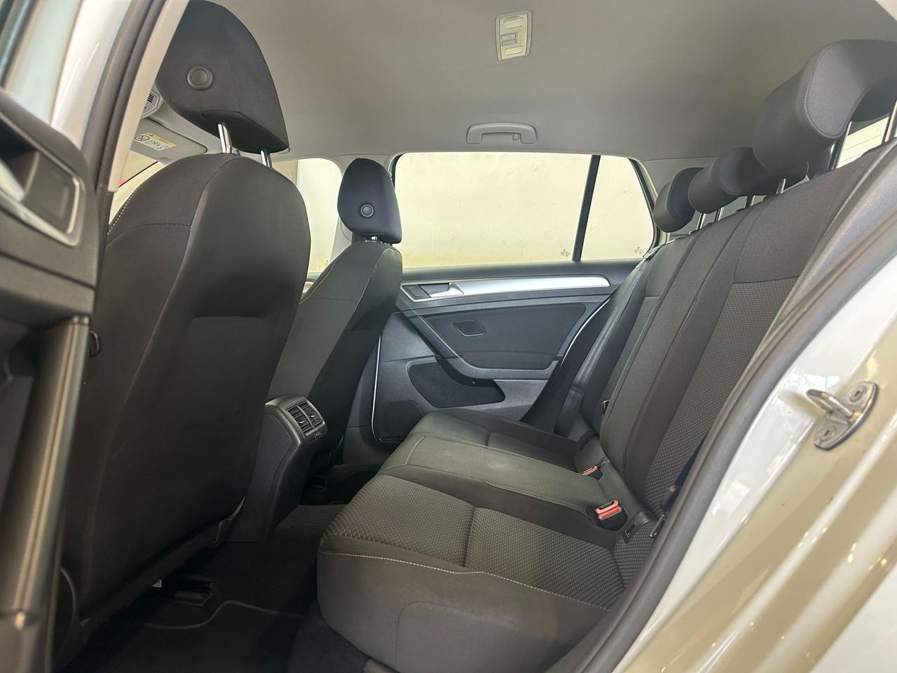 Volkswagen Golf Golf 5p 1.6 tdi Comfortline