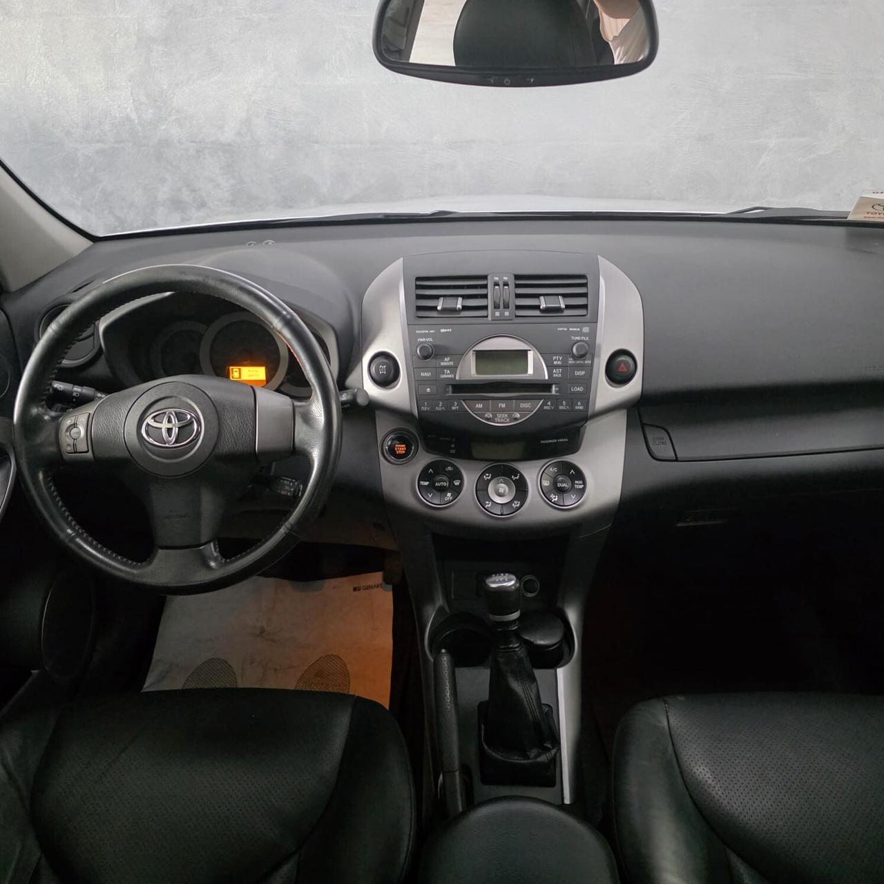 Toyota RAV 4 2.2 D 4X4
