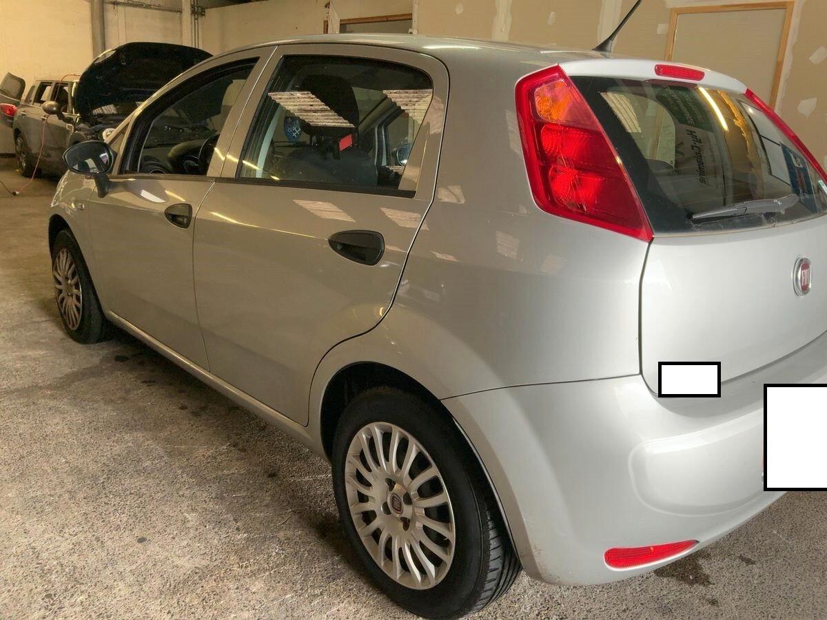 Fiat Punto BENZINA NAVIGATORE