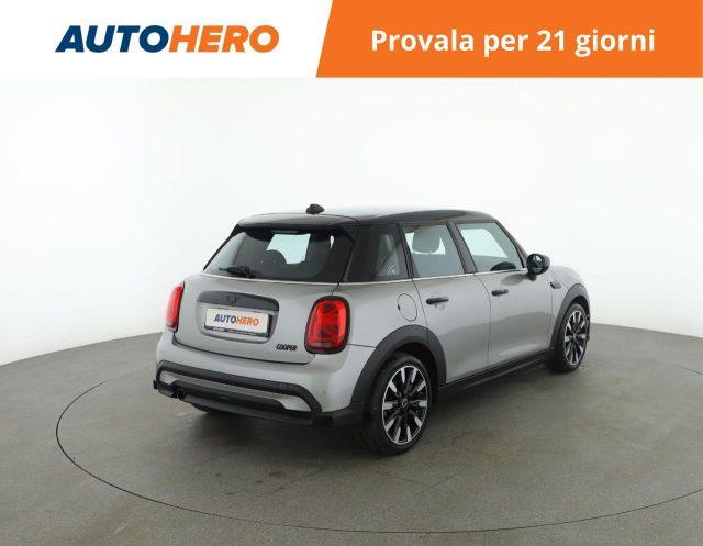 MINI Cooper 1.5 Cooper Essential 5 porte