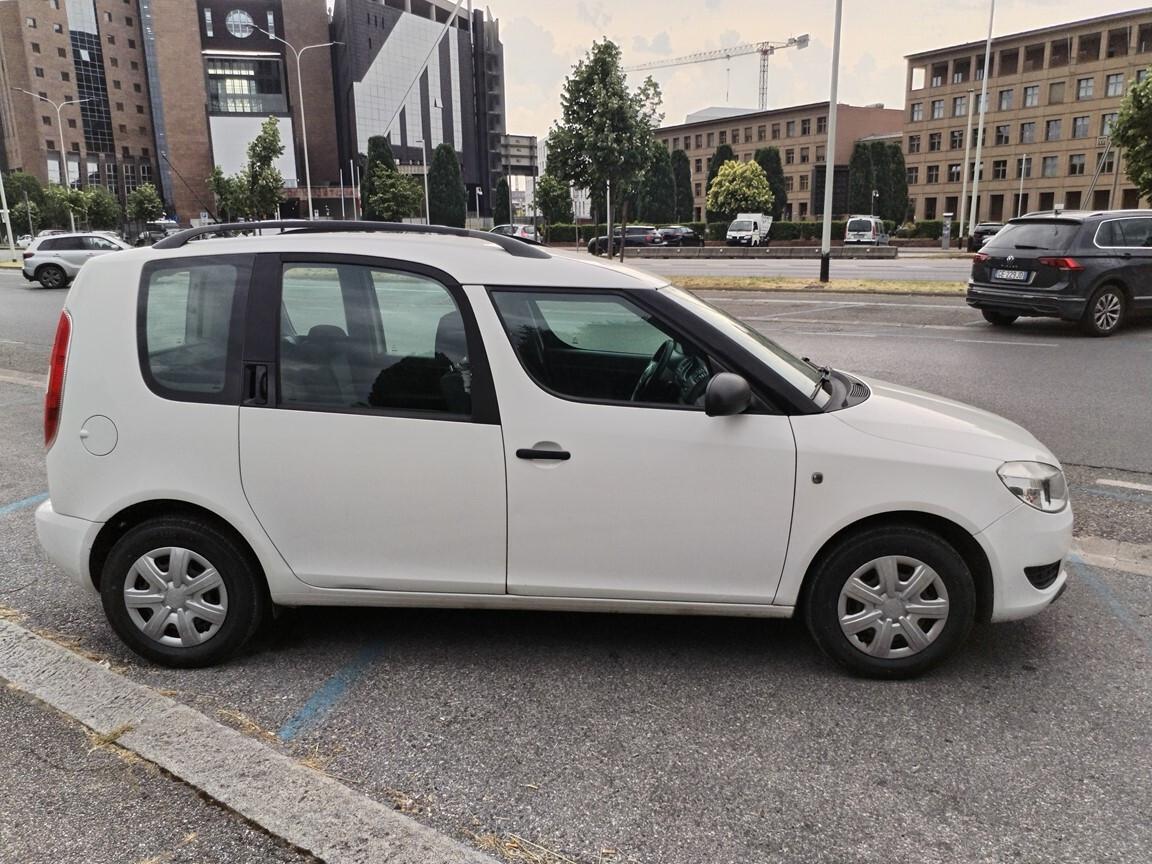Skoda Roomster 1.2 70CV 2011 KM 162000