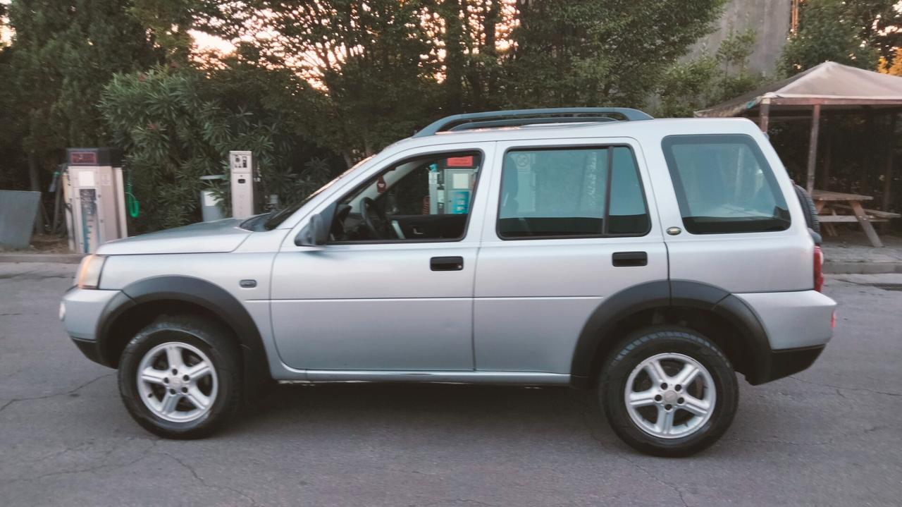 Land Rover Freelander 2.0 Td4 16V cat S.W. SE
