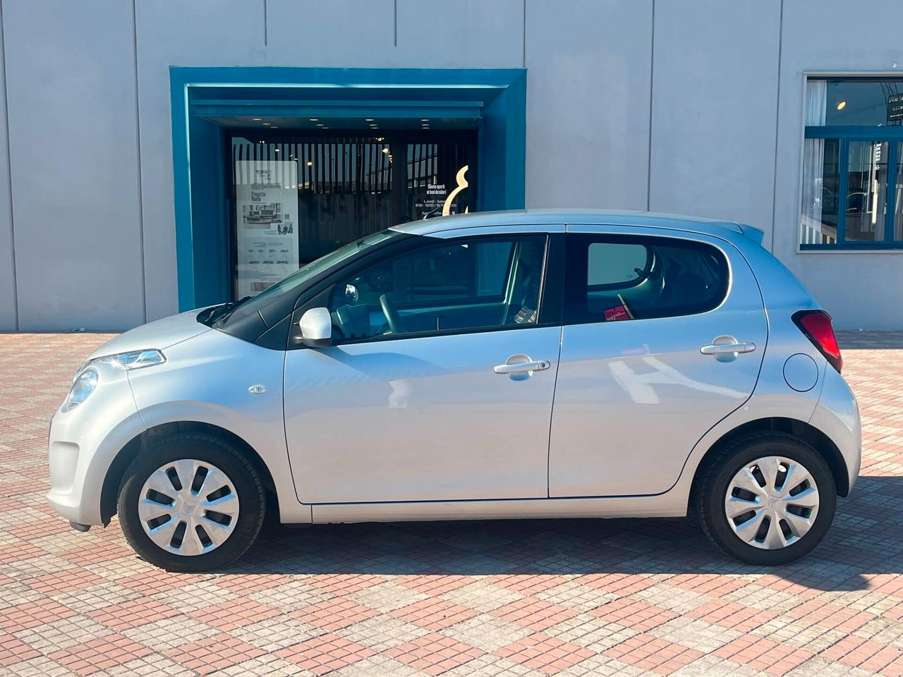 Citroën C1 Shine 1.0 VTi 72 CV – 5 Porte, Ideale Neopatentati e Città