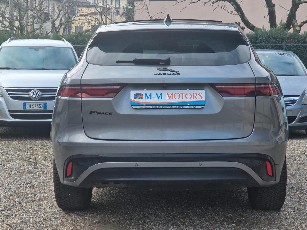 Jaguar F-Pace 2.0d i4 mhev R-Dynamic SE awd 204cv auto