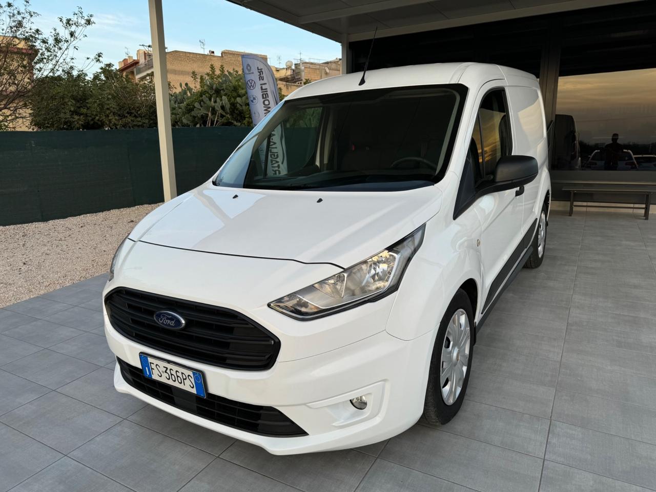 Ford Transit Connect 200 1.5 TDCi 100CV 3 POSTI