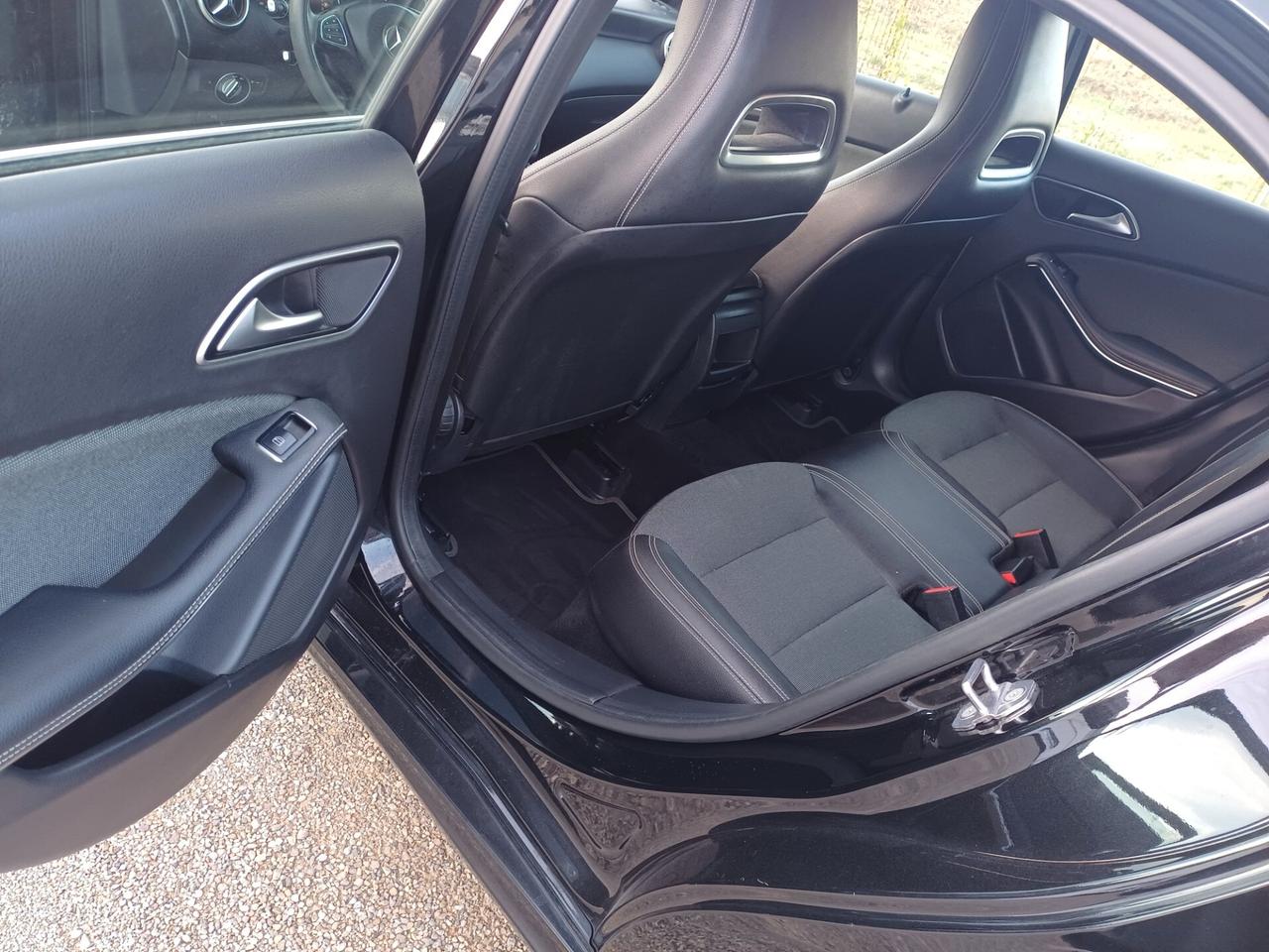 Mercedes-benz A 160 d Automatic Premium
