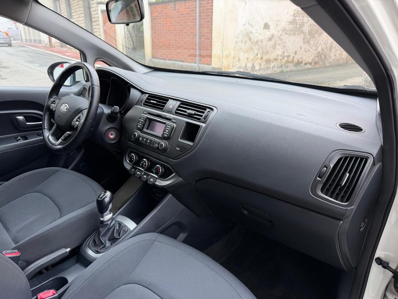 Kia Rio 1.4 CRDi 5 porte