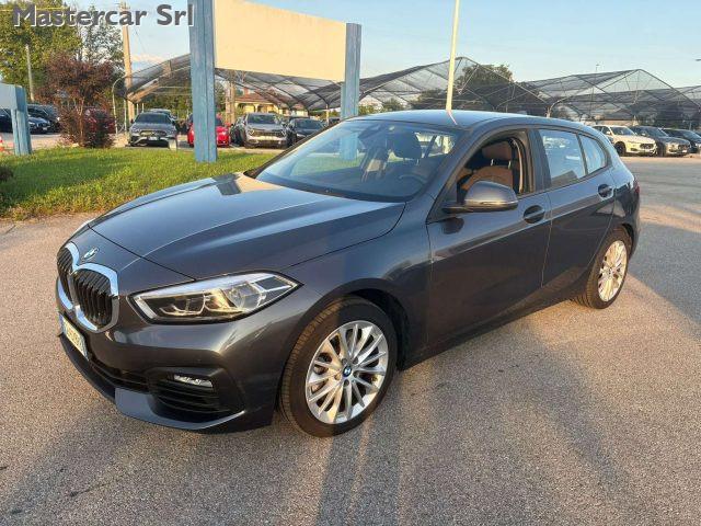 BMW 120 Serie 1 F40 120d xdrive Bus Adva auto GB628PB