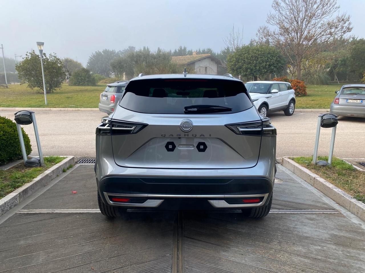 Nissan Qashqai N-Connecta MHYB 2W 140 CV