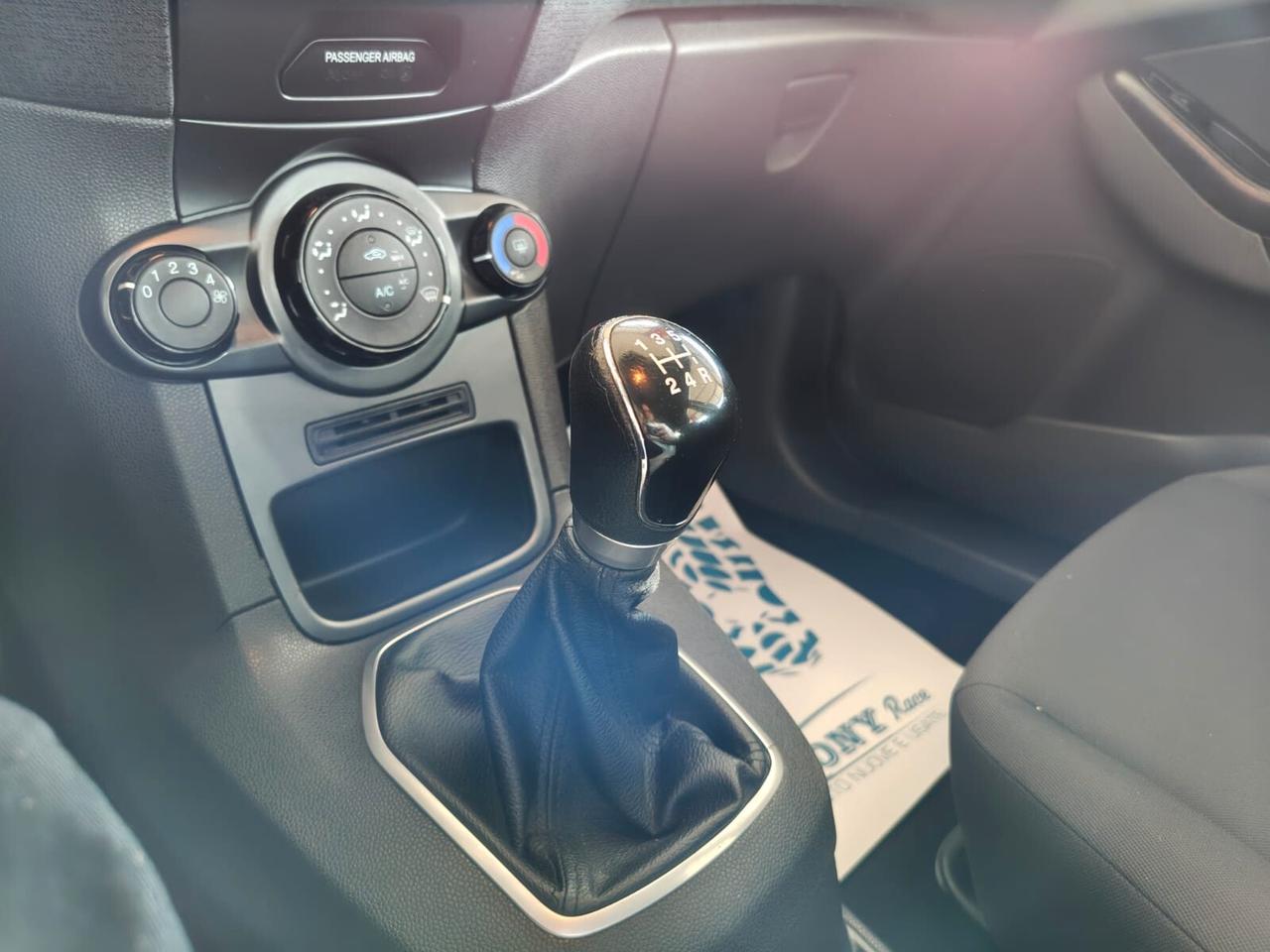 Ford Fiesta 1.4 5 porte GPL FINANZIABILE