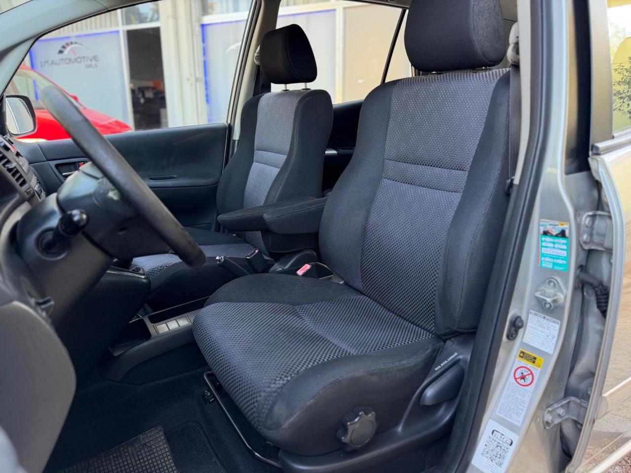 Toyota Corolla Verso 1.8 16V