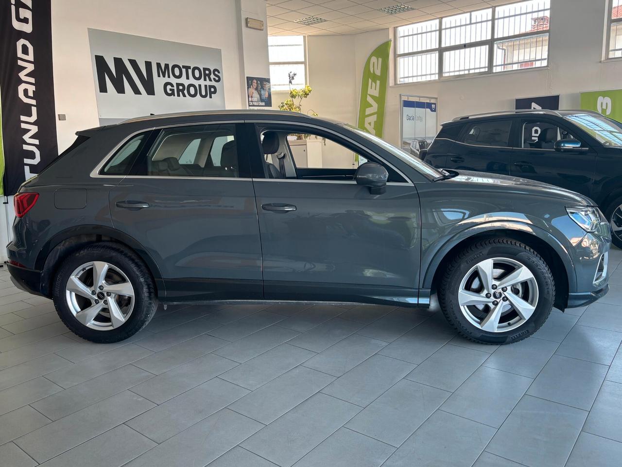 Audi Q3 35 TFSI Business Advanced