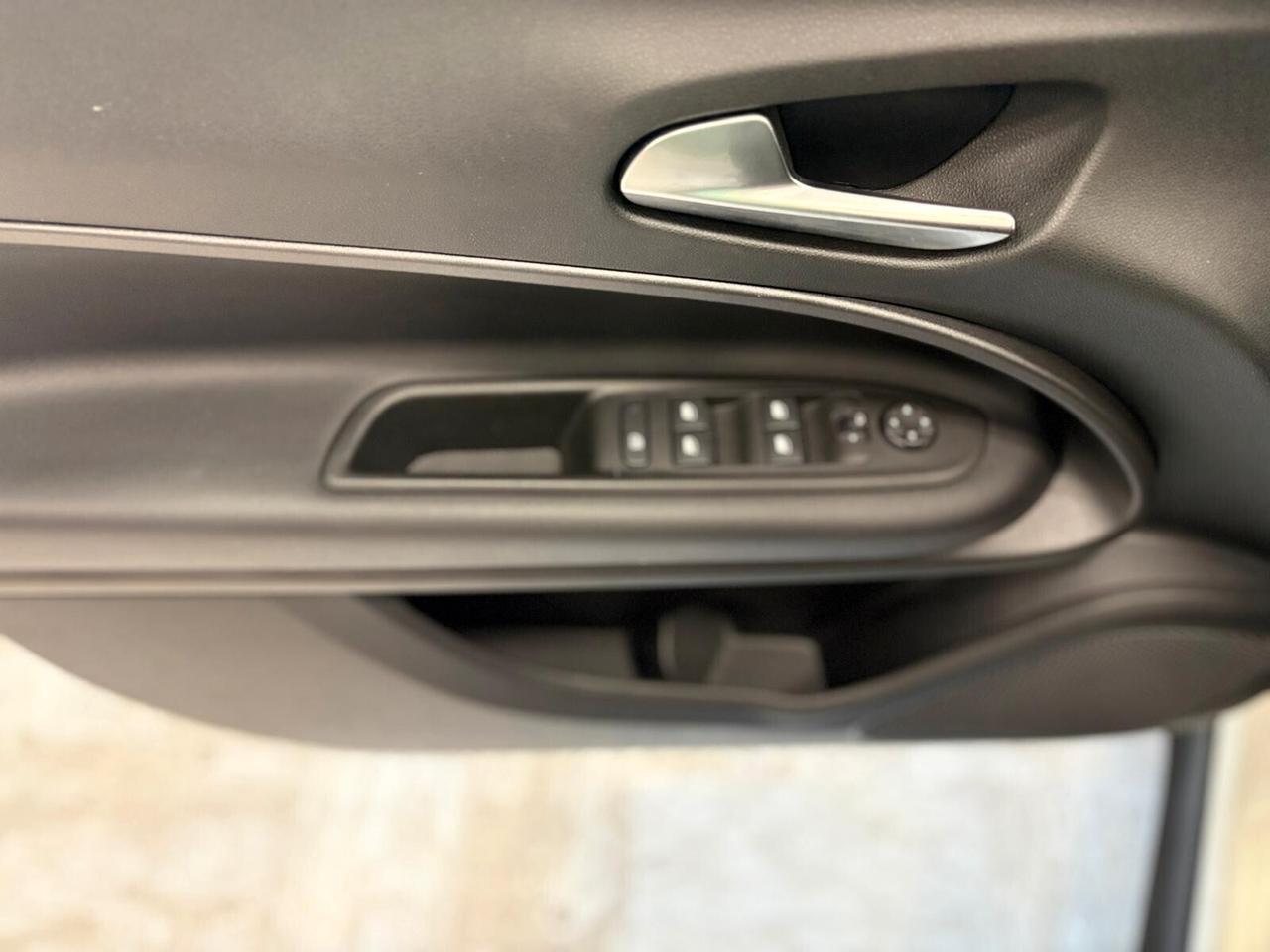 Jeep Avenger 1.2 Turbo 100 CV Summit JBL FULL-LED NAVI