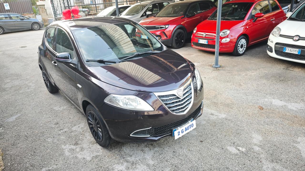 Lancia Ypsilon 1.2 69 CV 5 porte GPL Ecochic Gold