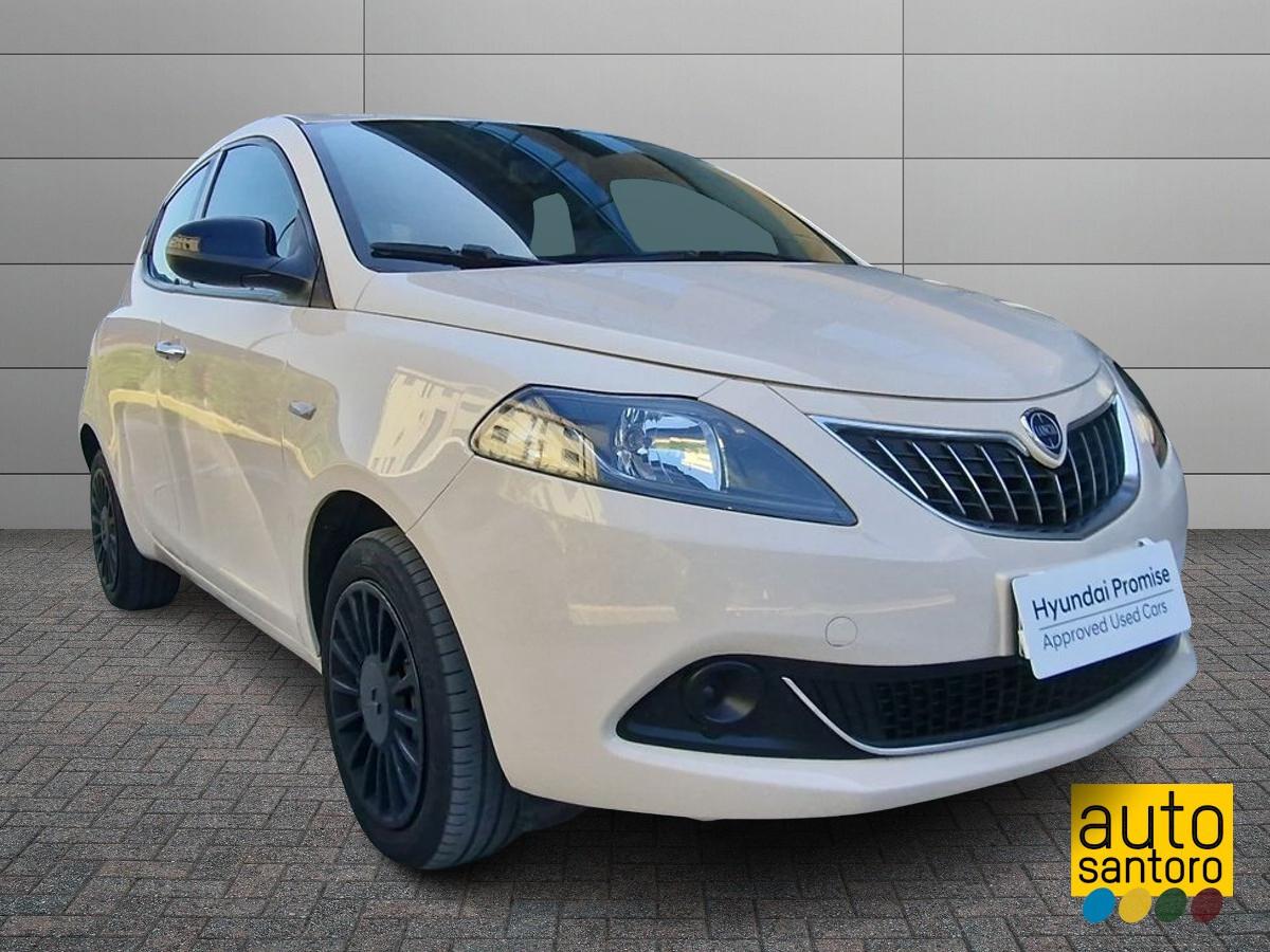 LANCIA YPSILON 1.0 IBRIDO GOLD