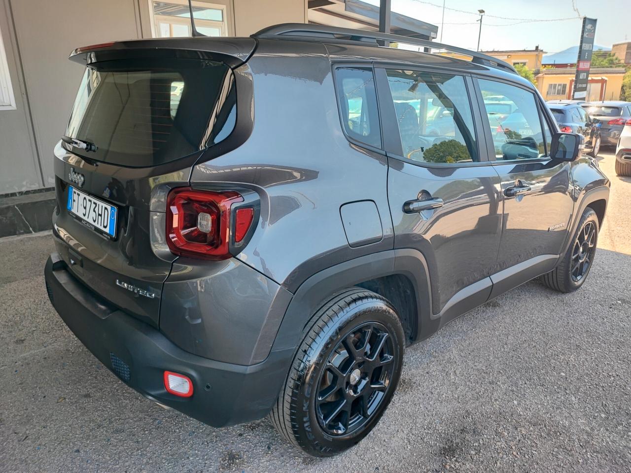 Jeep Renegade 1.3 T4 DDCT Limited