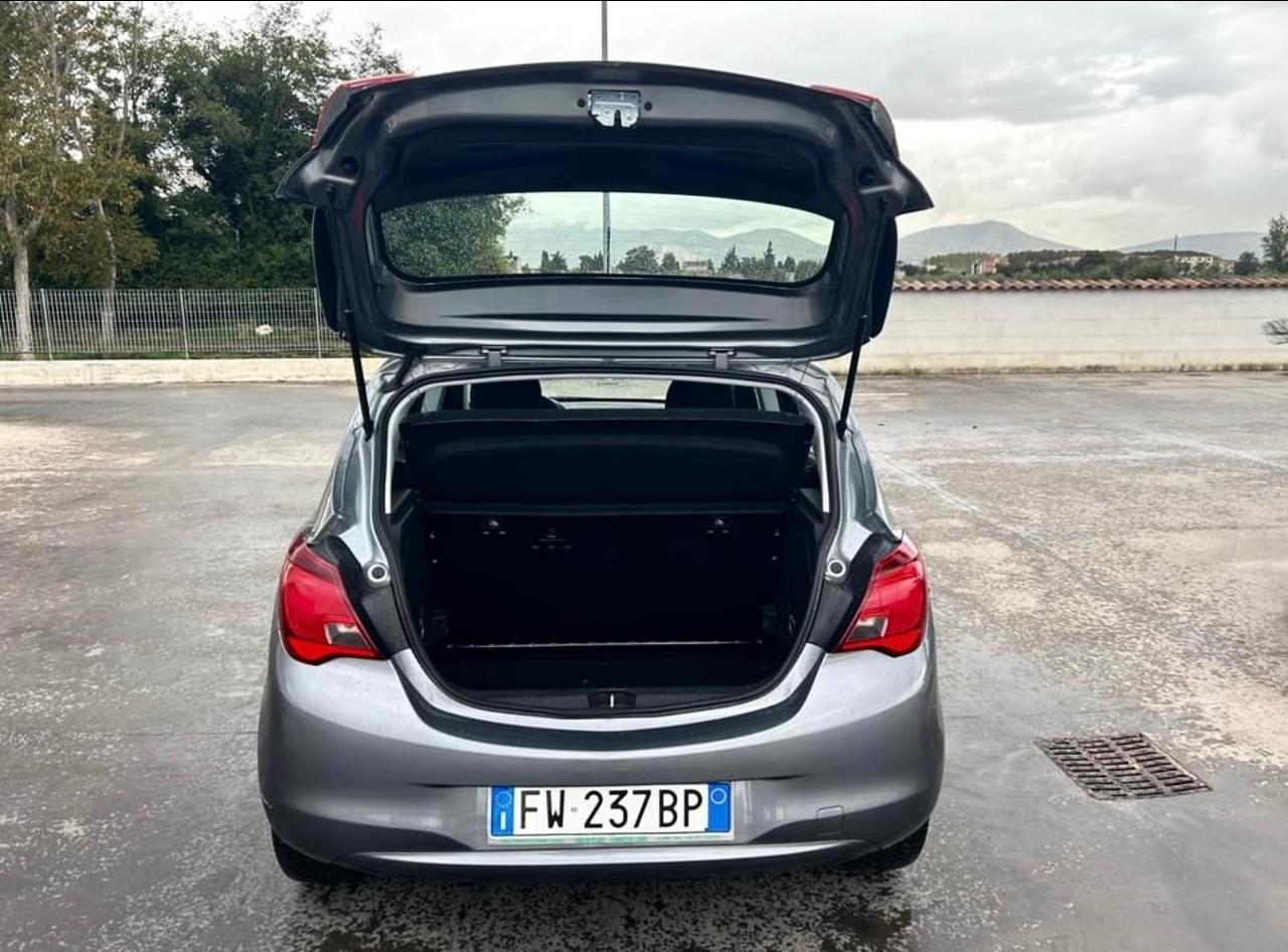 Opel Corsa 1.2 5 porte