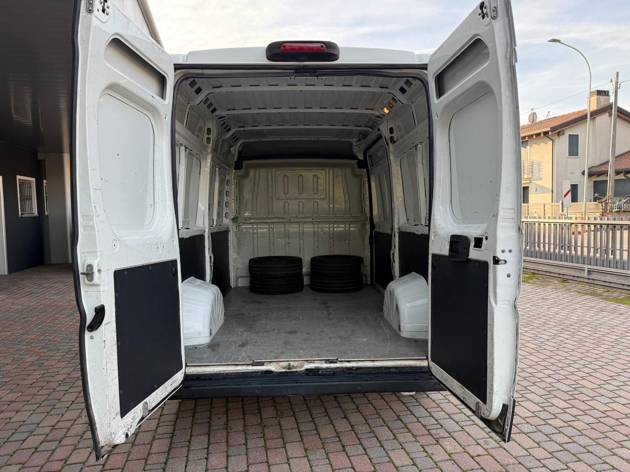 Citroen Jumper 33 L2H2 BlueHDi 140 SPREZZO + IVA