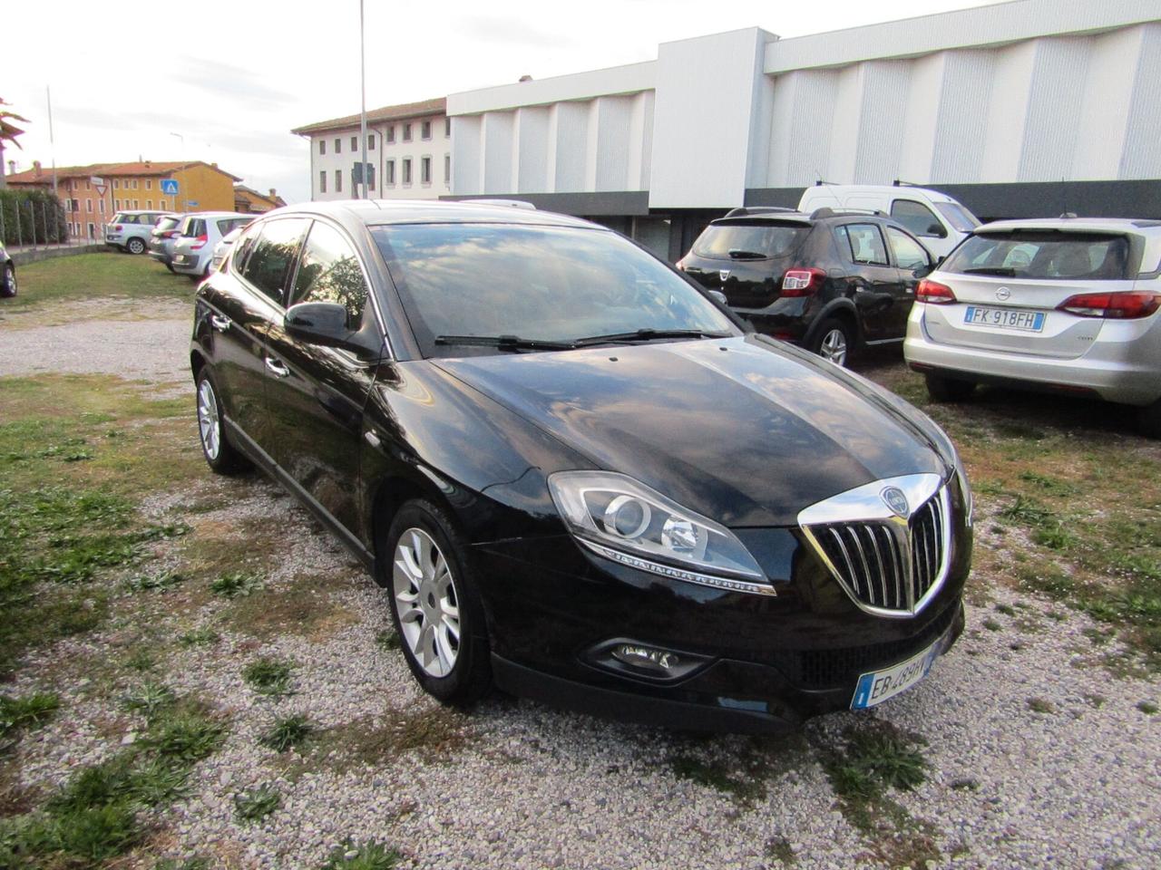 Lancia Delta 1.4 T-Jet 120 CV Oro