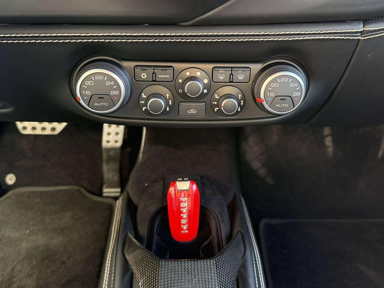 Ferrari 488 Coupe 3.9 GTB 670 CV