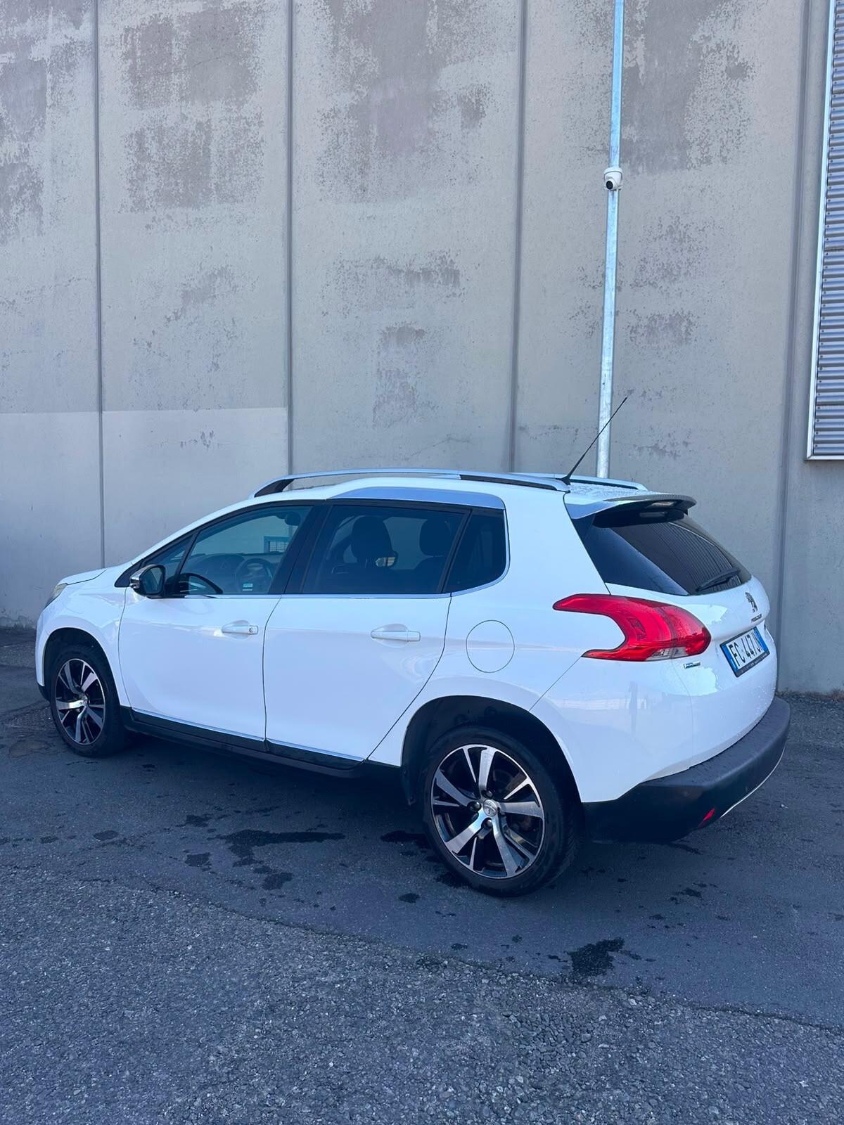 Peugeot 2008 PureTech Turbo 110 S&S Allure