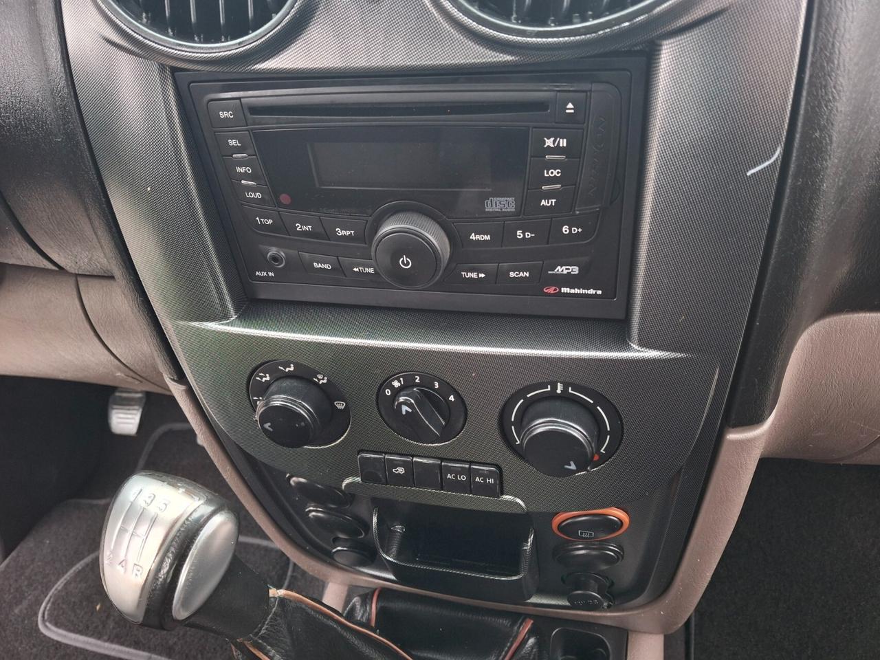 Mahindra Goa 2.2 CRDe 16V 4WD DC Pick-Up