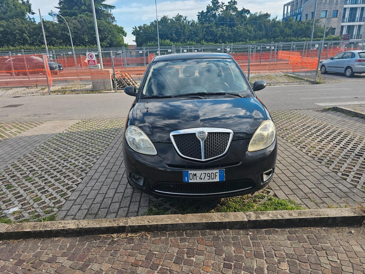 Lancia Ypsilon 1.2 Argento