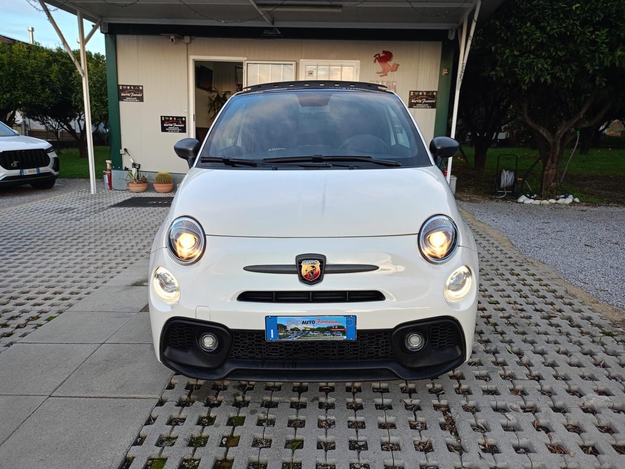 Abarth 595 1.4 Turbo T-Jet 180 CV Competizione