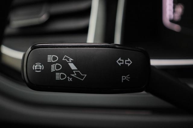 VOLKSWAGEN Taigo 1.0 TSI 110 CV DSG R-Line