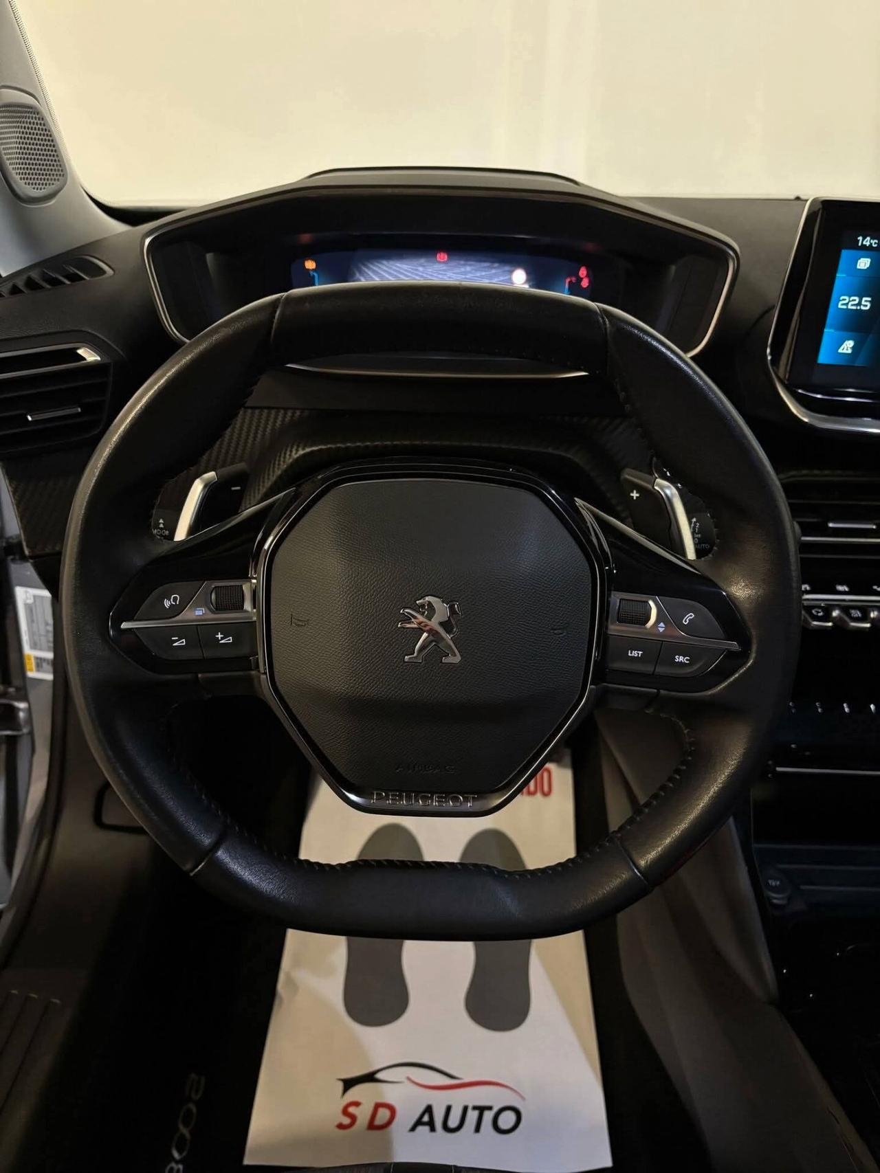 Peugeot 2008 BlueHDi 130 S&S EAT8 Allure