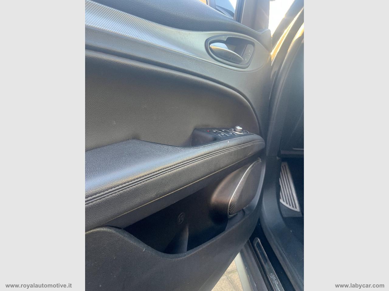 ALFA ROMEO Stelvio 2.2 T.diesel 180CV AT8 RWD Super