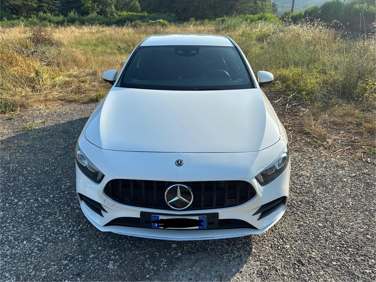Mercedes-benz A 180 d Amg premium da vetrina