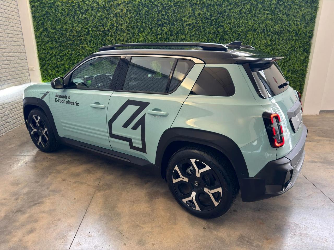 Renault 4 E-Tech Electric 150 CV Comfort Range Techno