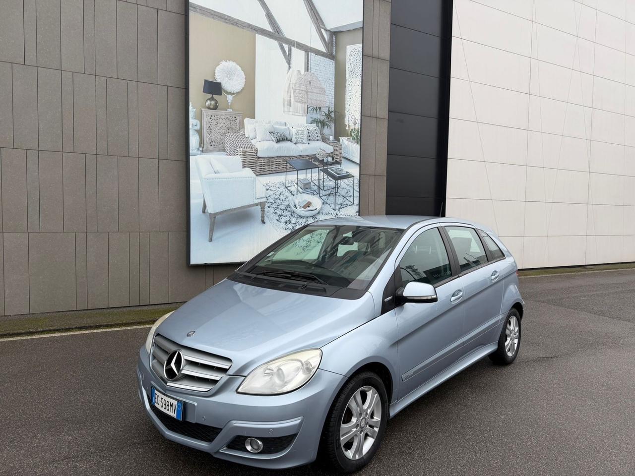 Mercedes-benz B 180 BlueEFFICIENCY Sport