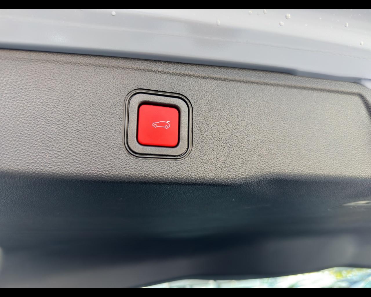 JEEP Avenger - Avenger 1.2 Turbo 110 CV e-Hybrid Altitude