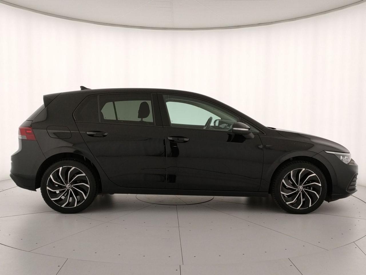 Volkswagen Golf 1.0 etsi evo life 110cv dsg
