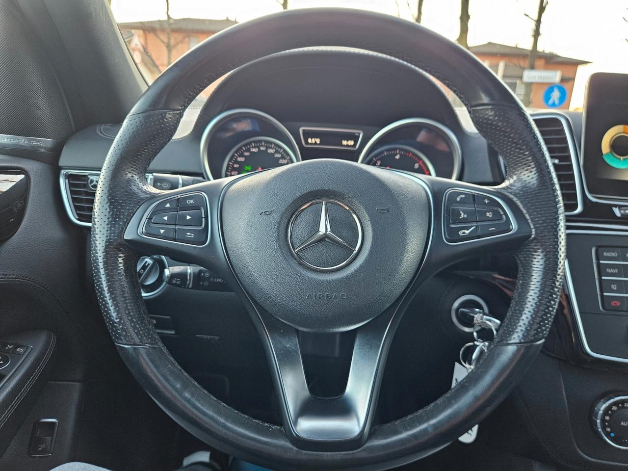 Mercedes-benz GLE 350 d 4Matic STRAFUL 135.MILA KM