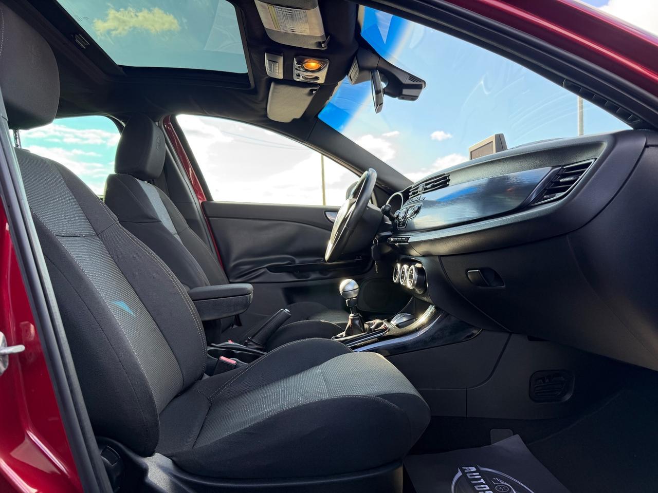 Alfa Romeo Giulietta 2.0 JTDm 170cv Tetto Panoramico