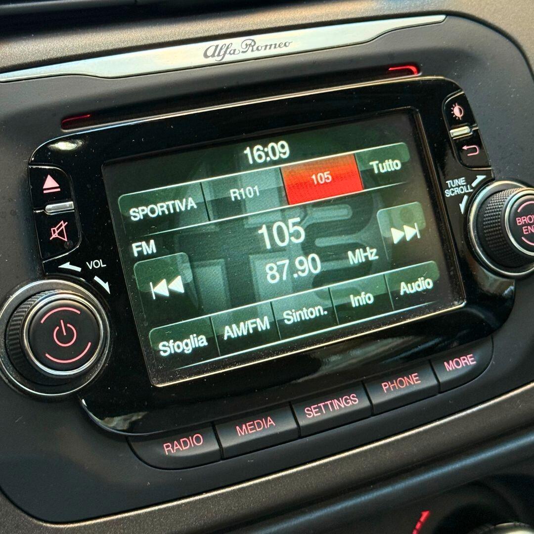 Alfa Romeo Giulietta 1.6 JTDm-2 105 CV Exclusive