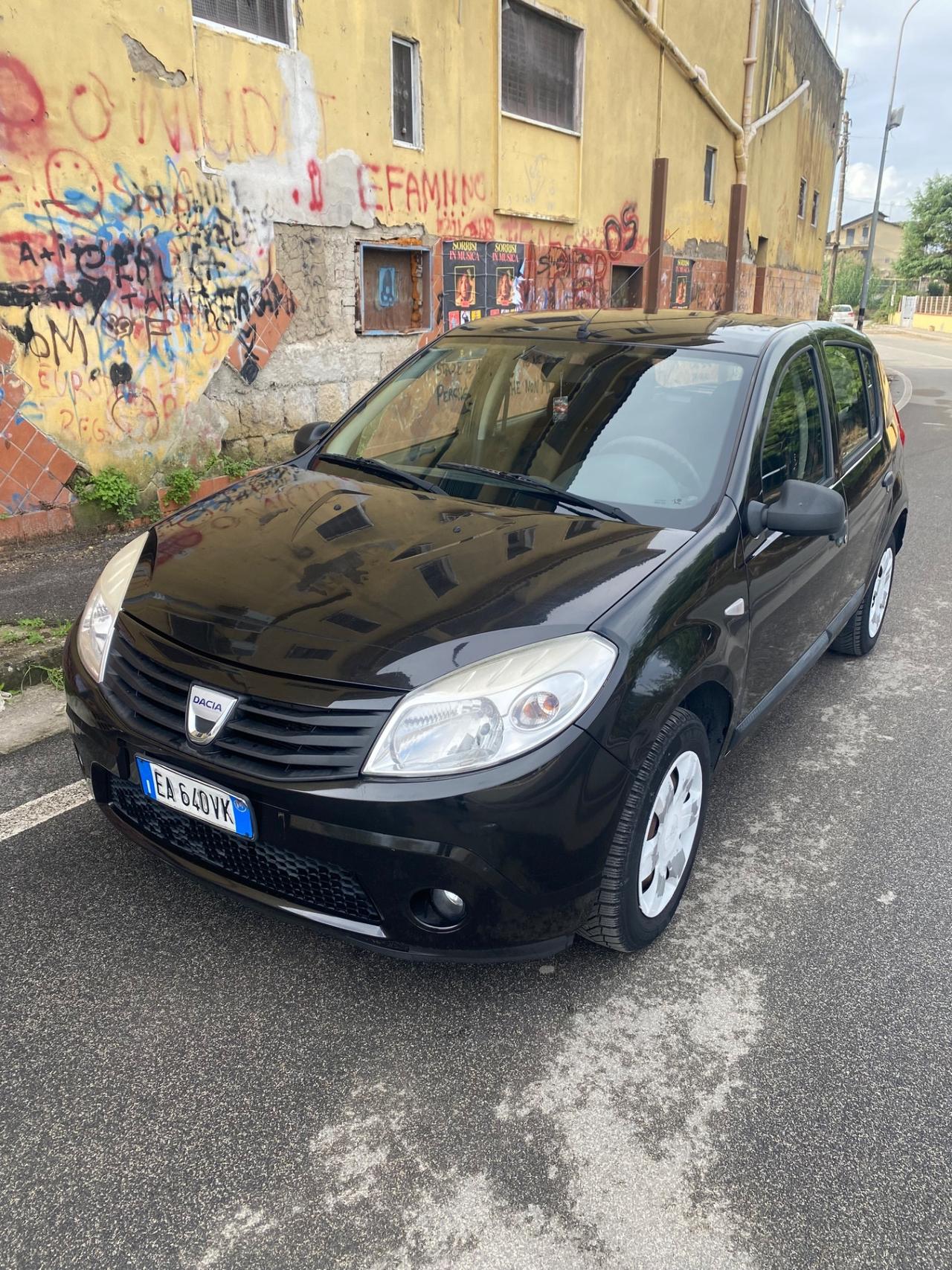 Dacia Sandero GPL Anno Fine 2010 TAGLIANDATA