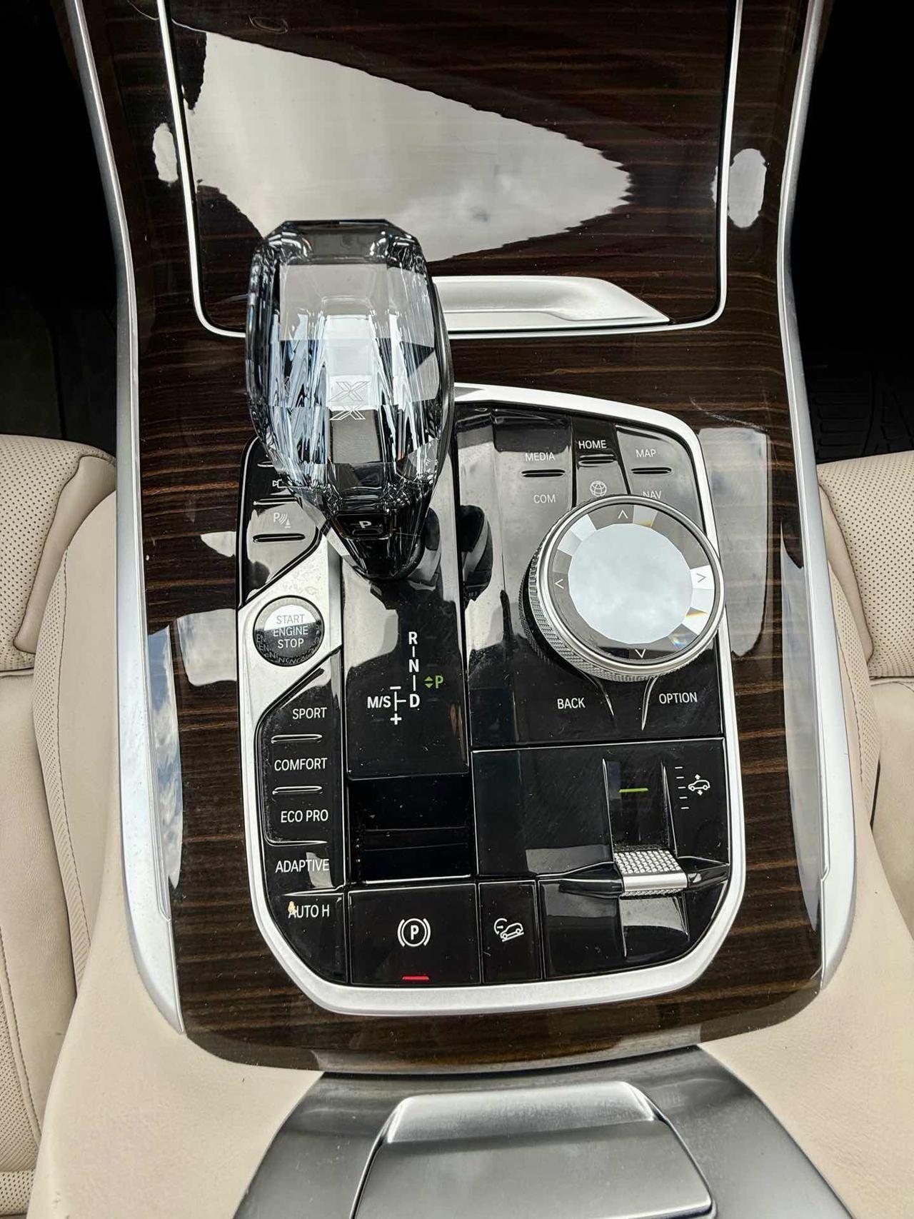 BMW X7 xDrive40d 48V